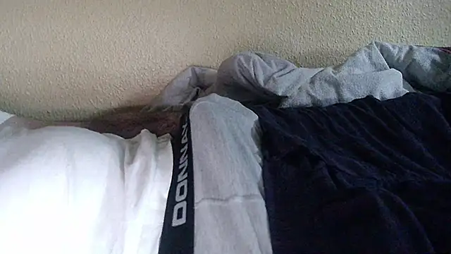 ohyesd4ddy online show from February 28, 7:53 am