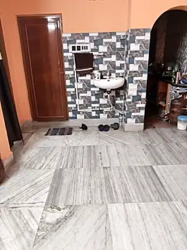 naughty nataasa online show from April 5, 7:00 pm