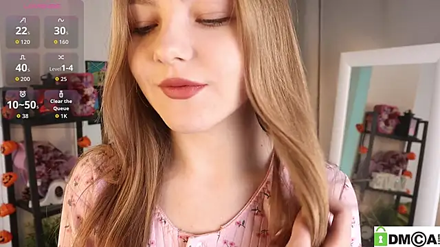 Sue Sanders online show from April 16, 4:13 am