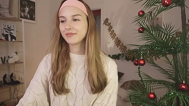 Snapshot of Vegas_V chatting on December 17, 12:22 pm Vegas V online show from December 17, 12:22 pm