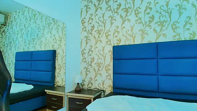 Snapshot of Lean_Portman chatting on October 27, 9:52 pm Lean Portman online show from October 27, 9:52 pm