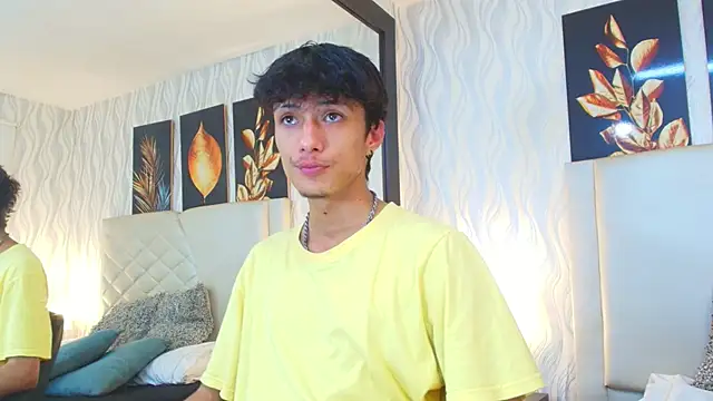 Snapshot of Lean_Portman chatting on November 12, 9:25 pm Lean Portman online show from November 12, 9:25 pm