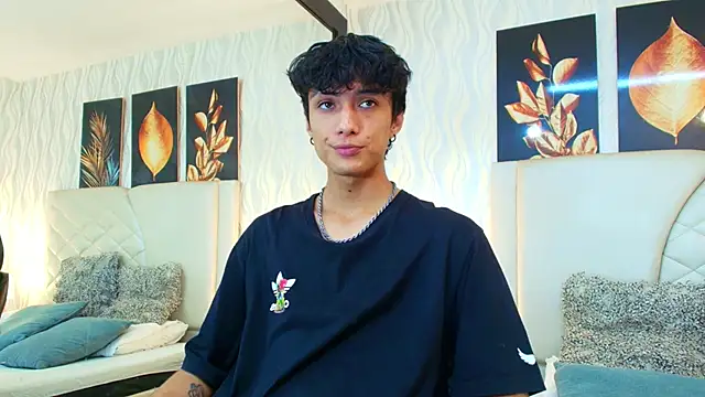 Snapshot of Lean_Portman chatting on November 24, 9:25 pm Lean Portman online show from November 24, 9:25 pm