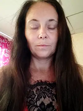 MerelinMILf online show from October 13, 7:19 am