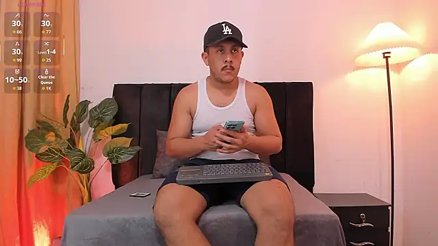 Misterjhons2 online show from March 10, 1:21 am