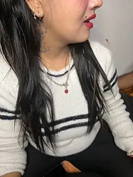 Snapshot of nishababybaby chatting on November 21, 4:49 pm nishababybaby online show from November 21, 4:49 pm