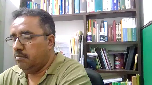 Snapshot of HomHot47 chatting on November 19, 2:22 am HomHot47 online show from November 19, 2:22 am