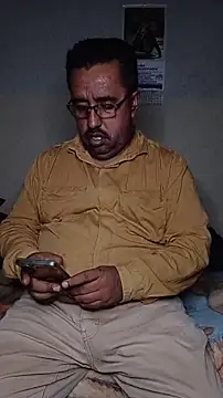 Snapshot of HomHot47 chatting on November 21, 6:12 am HomHot47 online show from November 21, 6:12 am