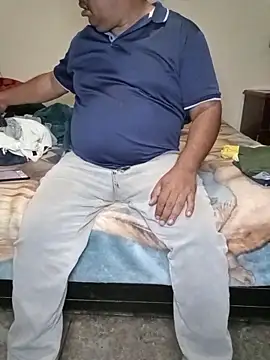 Snapshot of HomHot47 chatting on November 24, 6:13 am HomHot47 online show from November 24, 6:13 am