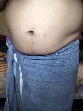 Snapshot of HomHot47 chatting on December 2, 5:46 am HomHot47 online show from December 2, 5:46 am