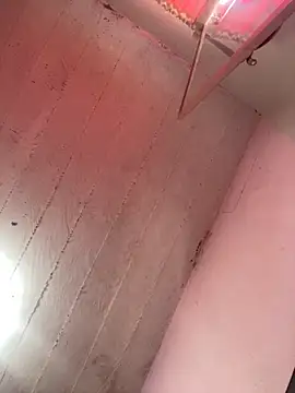 Snapshot of Wenlop chatting on November 9, 4:27 pm Wenlop online show from November 9, 4:27 pm