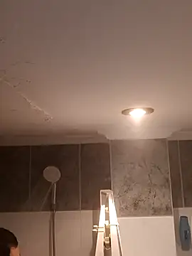 Hitman6911 online show from October 6, 1:19 pm