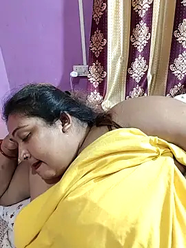 hotbhabhi011 online show from March 31, 1:33 pm