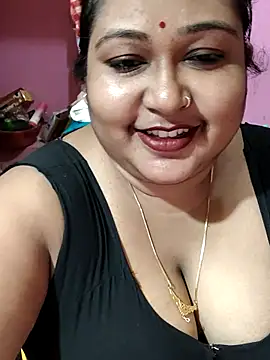 Snapshot of hotbhabhi011 chatting on June 22, 2:24 am hotbhabhi011 online show from June 22, 2:24 am