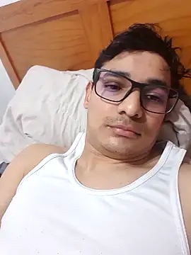 Elcurvo69 online show from February 20, 9:37 pm