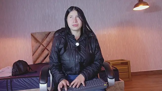 Olivia11  online show from February 23, 11:29 am