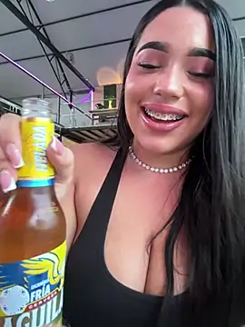 Snapshot of SofiaWildee chatting on July 14, 11:10 pm SofiaWildee online show from July 14, 11:10 pm