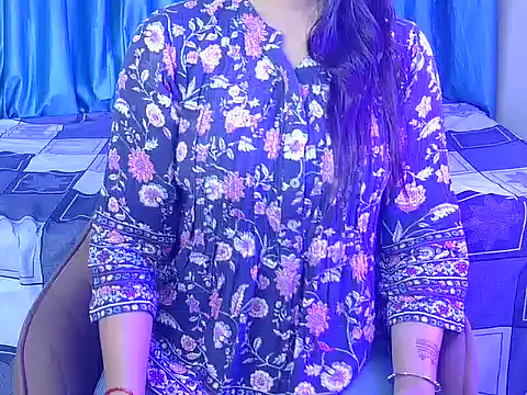 priya-kumari22 online show from October 31, 4:13 am