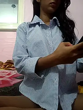 Snapshot of riyaroy9999 chatting on November 18, 4:22 pm riyaroy9999 online show from November 18, 4:22 pm