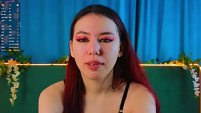 Snapshot of JenniferGlover chatting on November 30, 7:12 am JenniferGlover online show from November 30, 7:12 am