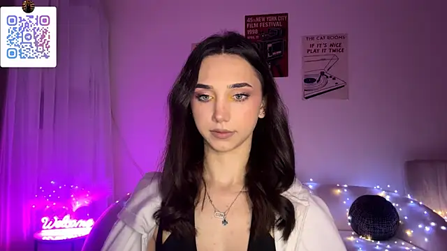 LinaMour online show from April 5, 10:18 pm