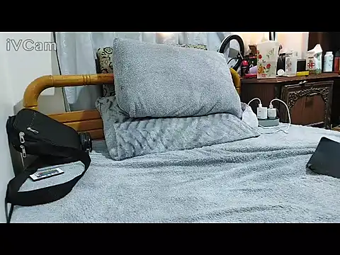 yazinyazin1 online show from January 7, 10:51 am