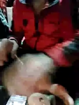 yazinyazin1 online show from April 2, 6:05 pm