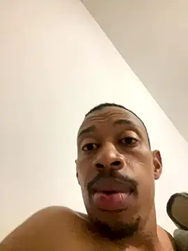 fitsexyman online show from November 19, 10:32 pm