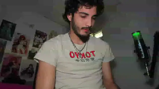 LovexJuxn  online show from December 5, 4:03 pm