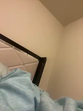 Snapshot of Idonotcherishu chatting on October 4, 9:13 pm Idonotcherishu online show from October 4, 9:13 pm