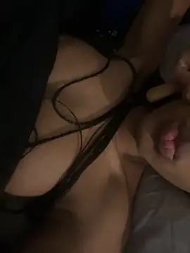 Snapshot of Idonotcherishu chatting on November 14, 11:31 am Idonotcherishu online show from November 14, 11:31 am