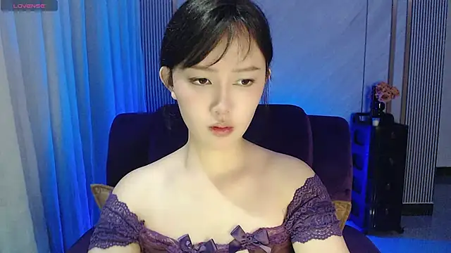 Snapshot of Eoov chatting on September 24, 12:30 pm Eoov online show from September 24, 12:30 pm