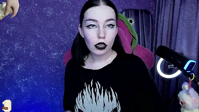 Snapshot of MargarettRose chatting on June 24, 2:49 pm MargarettRose online show from June 24, 2:49 pm
