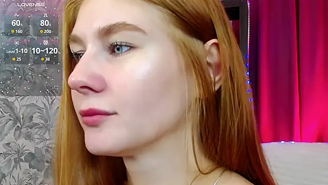 JuliaPowers  online show from September 21, 4:03 am