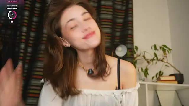 ttragedienne online show from December 2, 1:44 am