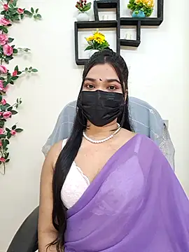 Snapshot of ariya-03 chatting on October 9, 5:16 am ariya-03 online show from October 9, 5:16 am