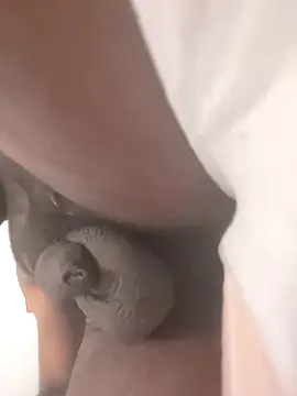 Euboy online show from September 26, 4:55 pm