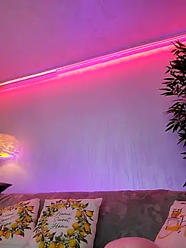 RileyNox online show from September 30, 7:30 pm