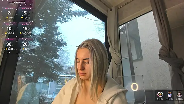 Ella Vee online show from February 11, 6:07 am