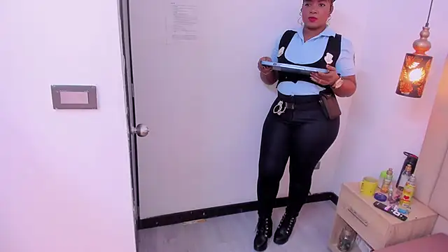 Afrodita de amor online show from October 31, 11:55 am