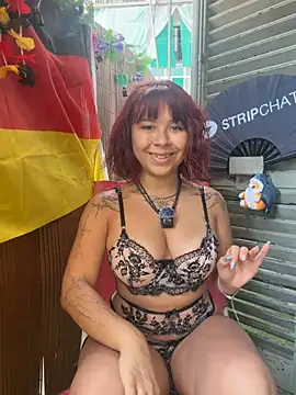 YumiLux online show from July 10, 8:07 am