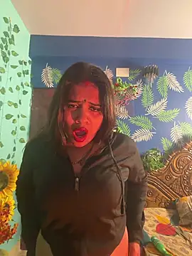 V-Hot-Sweti online show from March 11, 8:48 pm