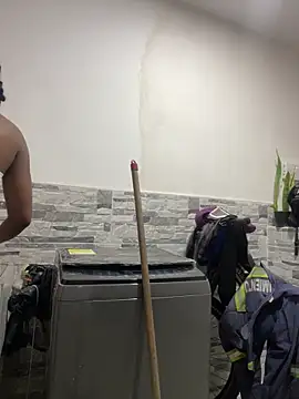 zaracollins01 online show from September 28, 5:40 pm