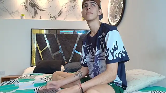 YOUNGS GUYS online show from September 13, 6:40 pm