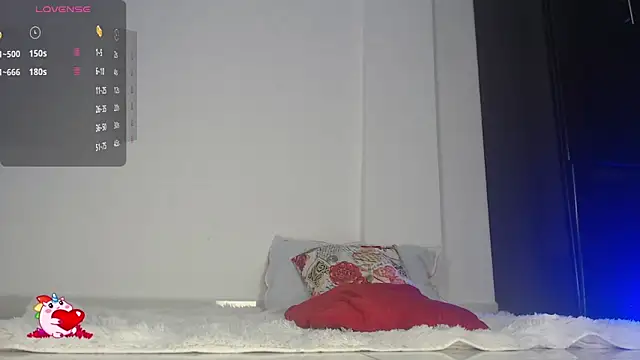 Snapshot of Aprill18_ chatting on December 1, 1:27 pm Aprill18 online show from December 1, 1:27 pm