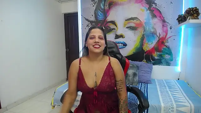 tiana breeze online show from October 7, 5:43 pm