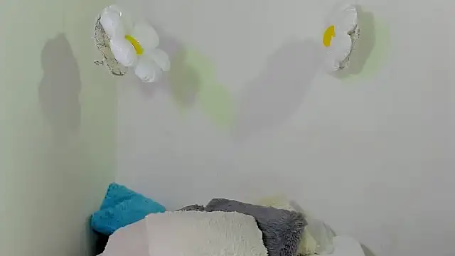 Snapshot of Naomi_Flame chatting on October 22, 8:08 pm Naomi Flame online show from October 22, 8:08 pm