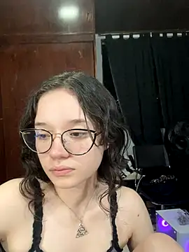 sukubo   online show from December 19, 4:19 am