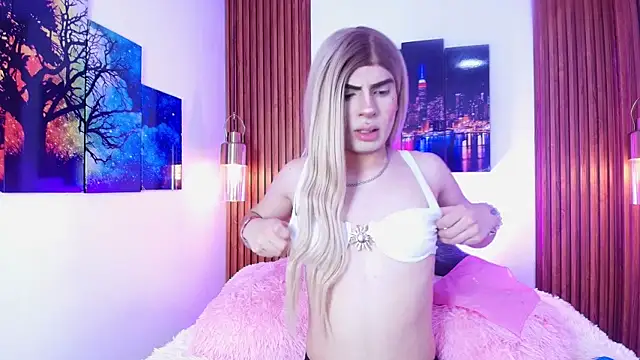 Emily Vaughan online show from September 17, 3:30 am