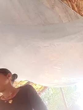 Snapshot of Sapna_cutt chatting on September 18, 8:27 am Sapna cutt online show from September 18, 8:27 am